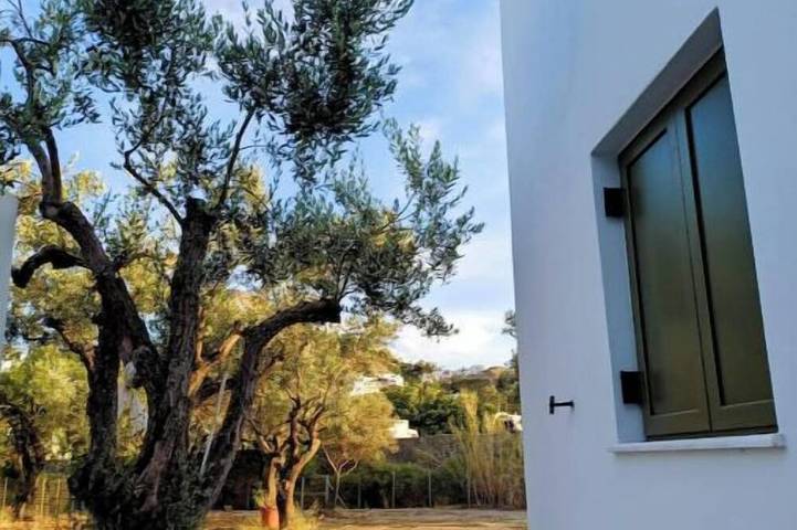 Villa für 4 Personen, mit Garten und Balkon - 1