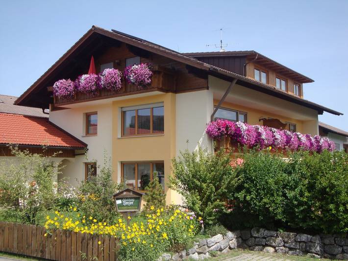 Ferienwohnung für 3 Personen, mit Balkon in Hopferau - 2