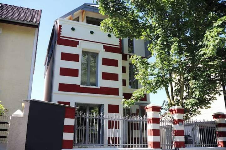 Casa de vacaciones para 8 personas, con balcón y jardín - 1