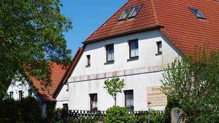 Ferienwohnung für 4 Personen, mit Terrasse und Sauna sowie Garten in Trent