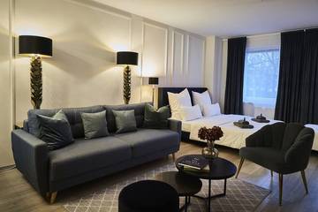 Ferienwohnung für 5 Personen, mit Pool und Sauna in Hamburg-Nord