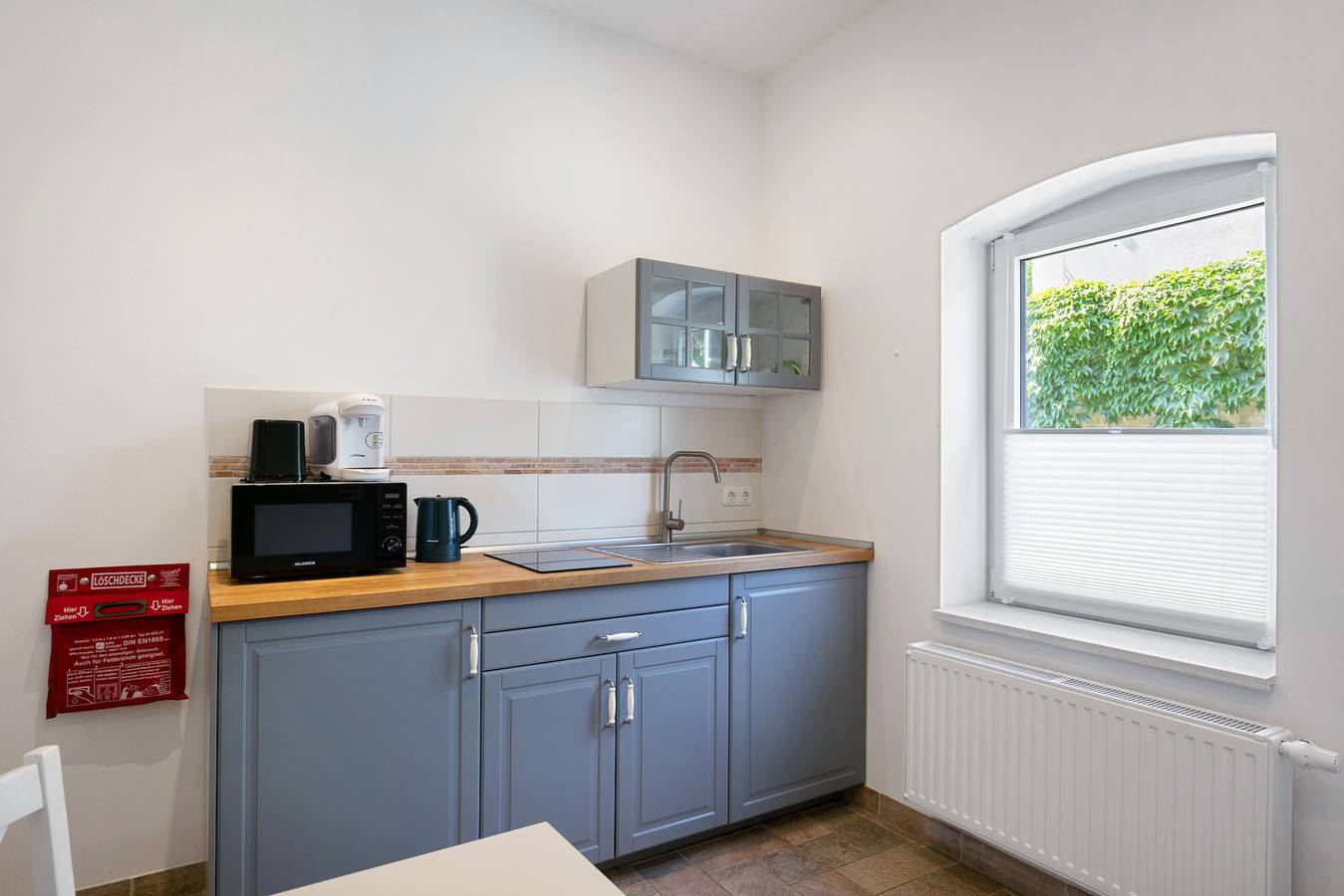 Ganzes Studio, Einzimmerapartment 'Appartement 1 - Hufeisen' mit Gemeinschaftsterrasse und Wi-Fi in Wietstock, Ludwigsfelde