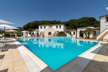 Gîte pour 4 personnes, avec jardin et piscine, animaux acceptés dans Cardedu