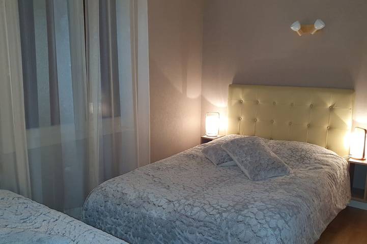 Gîte pour 10 personnes, avec balcon et jardin à Saint-André-d'Allas - 3