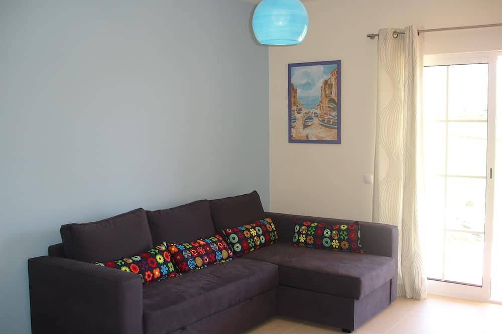 Apartamento entero, Magnificent 1-bedr. apartment, wi-fi, pool, garden, near beach and golf - Galé, Albufeira in Albufeira, Distrito de Faro