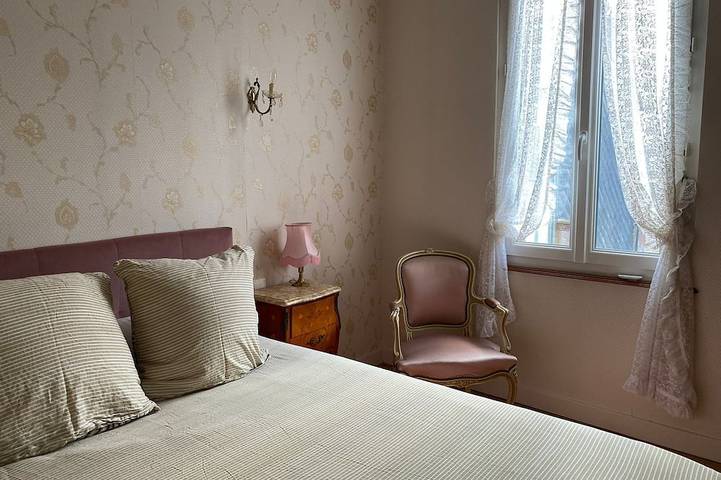 Location de vacances pour 2 personnes, avec jardin à Le Neubourg