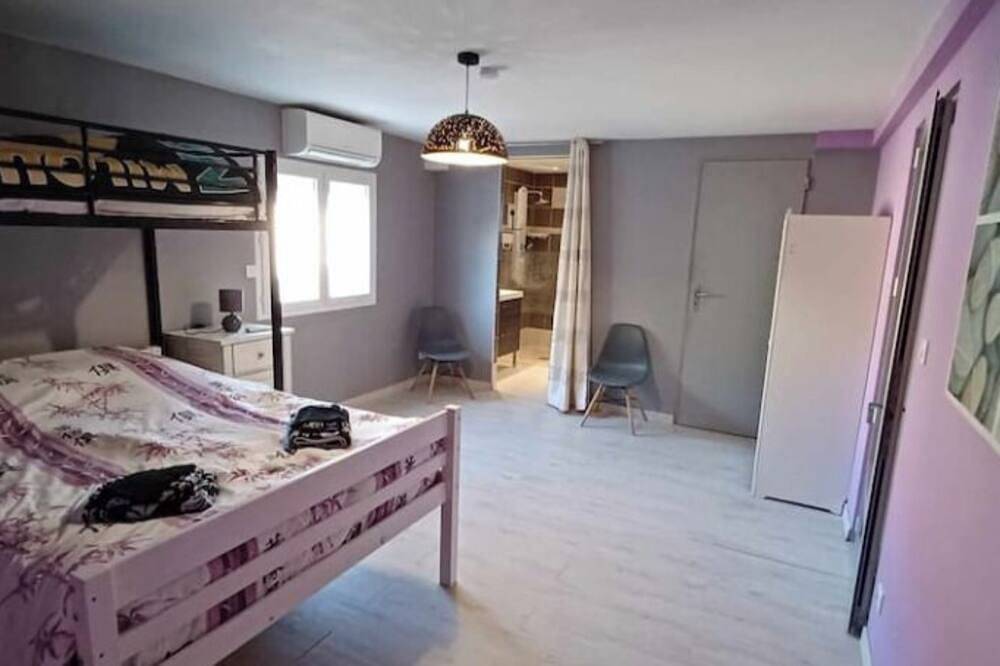 Comfortable Pp house for 6/7 people in Redessan, Region de Nimes