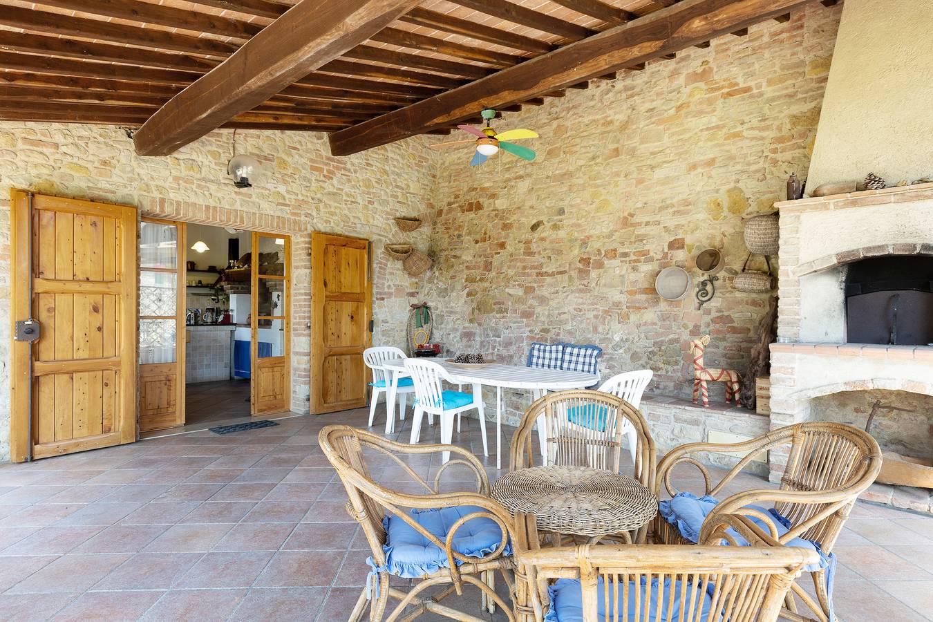 'La Ripa - Hauptwohnung' mit Gemeinschaftspool und Wlan in San Gimignano, Siena Provinz