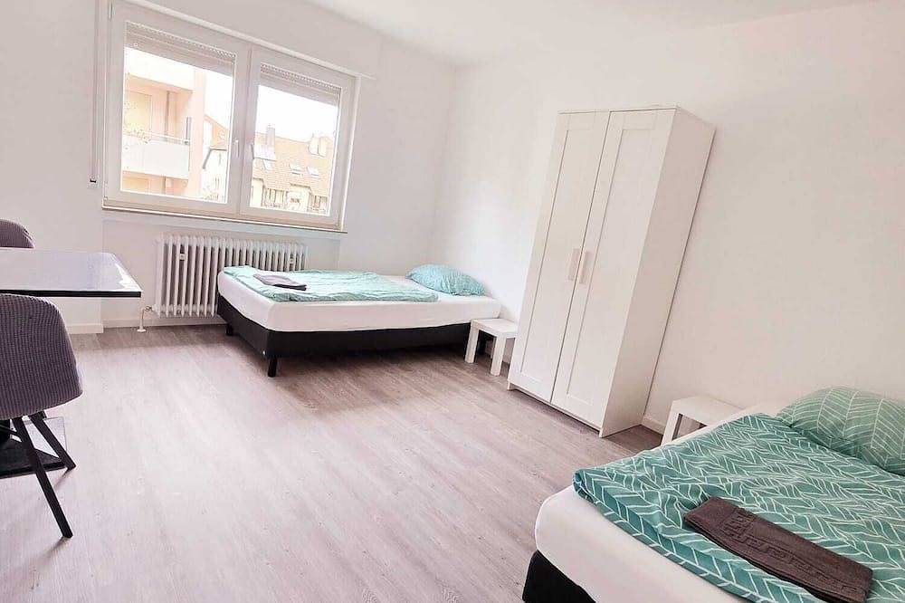 Ganze Wohnung, Apartments Efde Gmbh Ferienwohnung Gilden 1121 Apartment mit 6 Betten und Balkon in Heilbronn, Kurpfalz