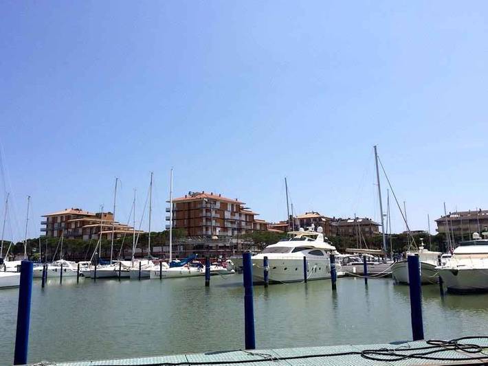 Ferienwohnung für 5 Personen, mit Balkon in Caorle