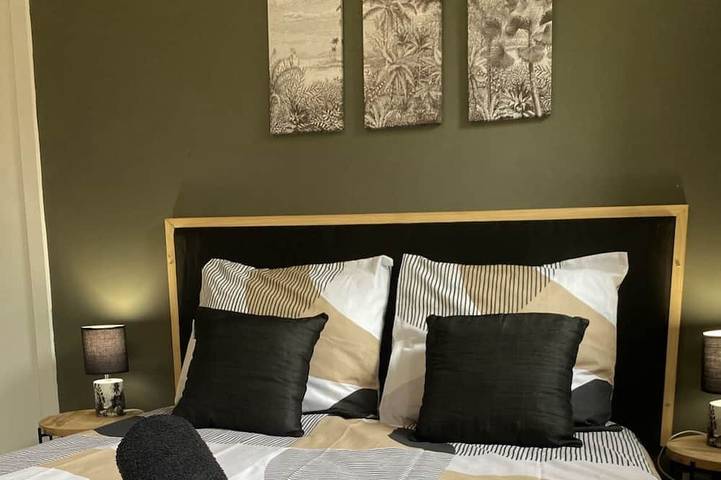 Gîte pour 4 personnes, avec Jacuzzi et Terrasse à Gisors