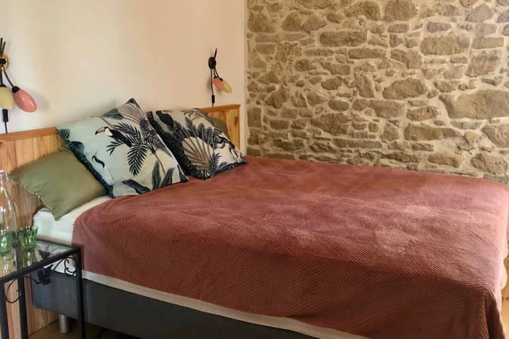 Appartement entier, Gîte Figuier | Domaine du Cammazet | Gîtes & Lodges | Piscine | Confort | Nature in Lapenne, Ariège