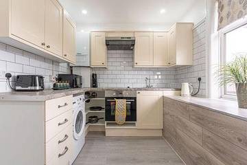 Holiday Apartment for 6 People in Coventry, Heart of England, Photo 1