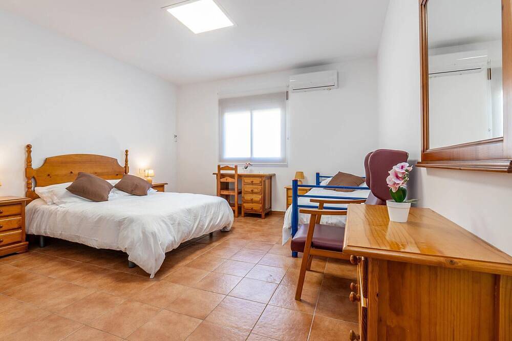 Geräumiges und privates Haus nahe Granada in Armilla, Granada Provinz