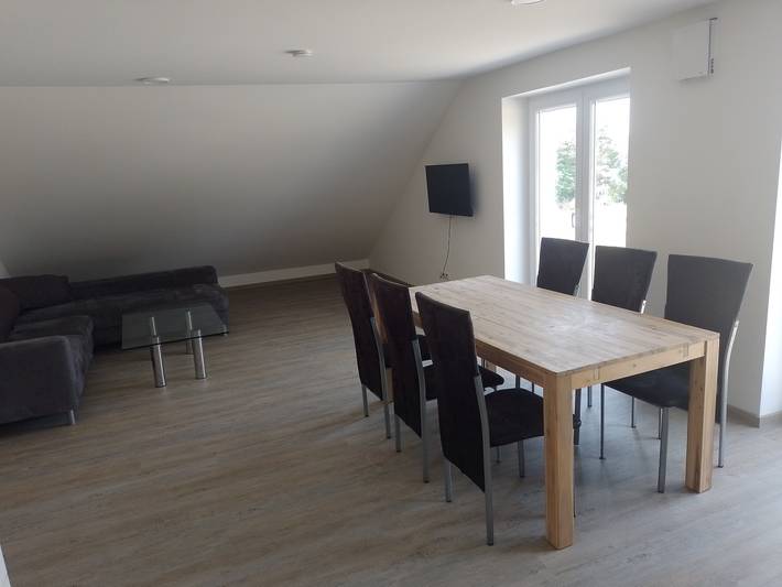 Hel lejlighed, Ferielejlighed for 6 personer in Neuburg a.d.Kammel, Schwaben (Bayern)