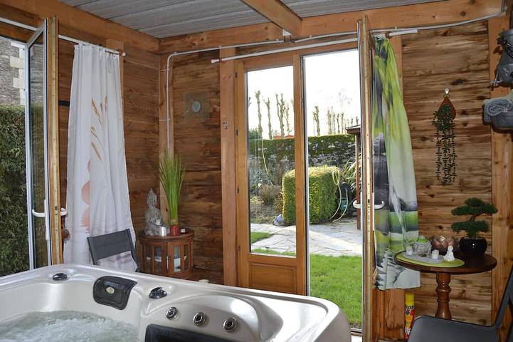 Appartement de vacances pour 2 personnes, avec jacuzzi et jardin
