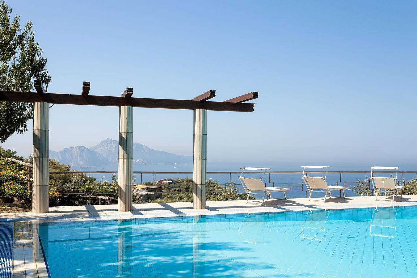 Villa für 24 Personen mit Terrasse in Marciano, Neapel Provinz