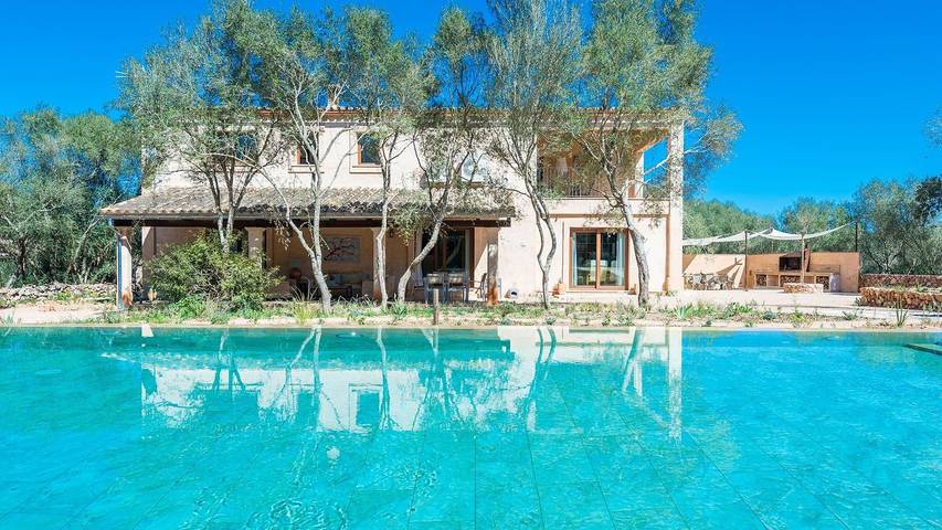 Villa pour 8 personnes, avec jardin et piscine - 1