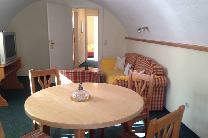 Vakantiewoning voor 4 personen, met whirlpool in Strobl