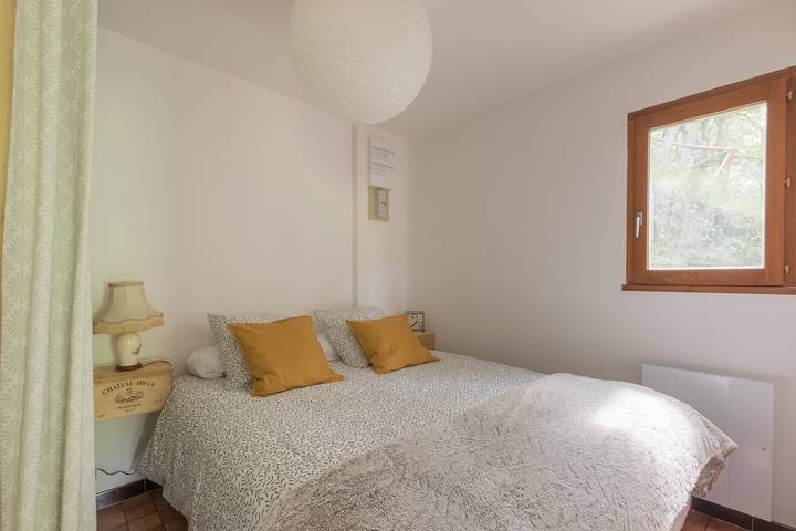 Ganze Wohnung, Ferienwohnung für 4 Personen mit Terrasse in Saint-Léger-les-Mélèzes, Nationalpark Écrins