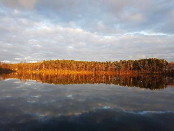 Domek letniskowy dla 4 osób, z Jacuzzi i Taras oraz Ogród i Sauna w 