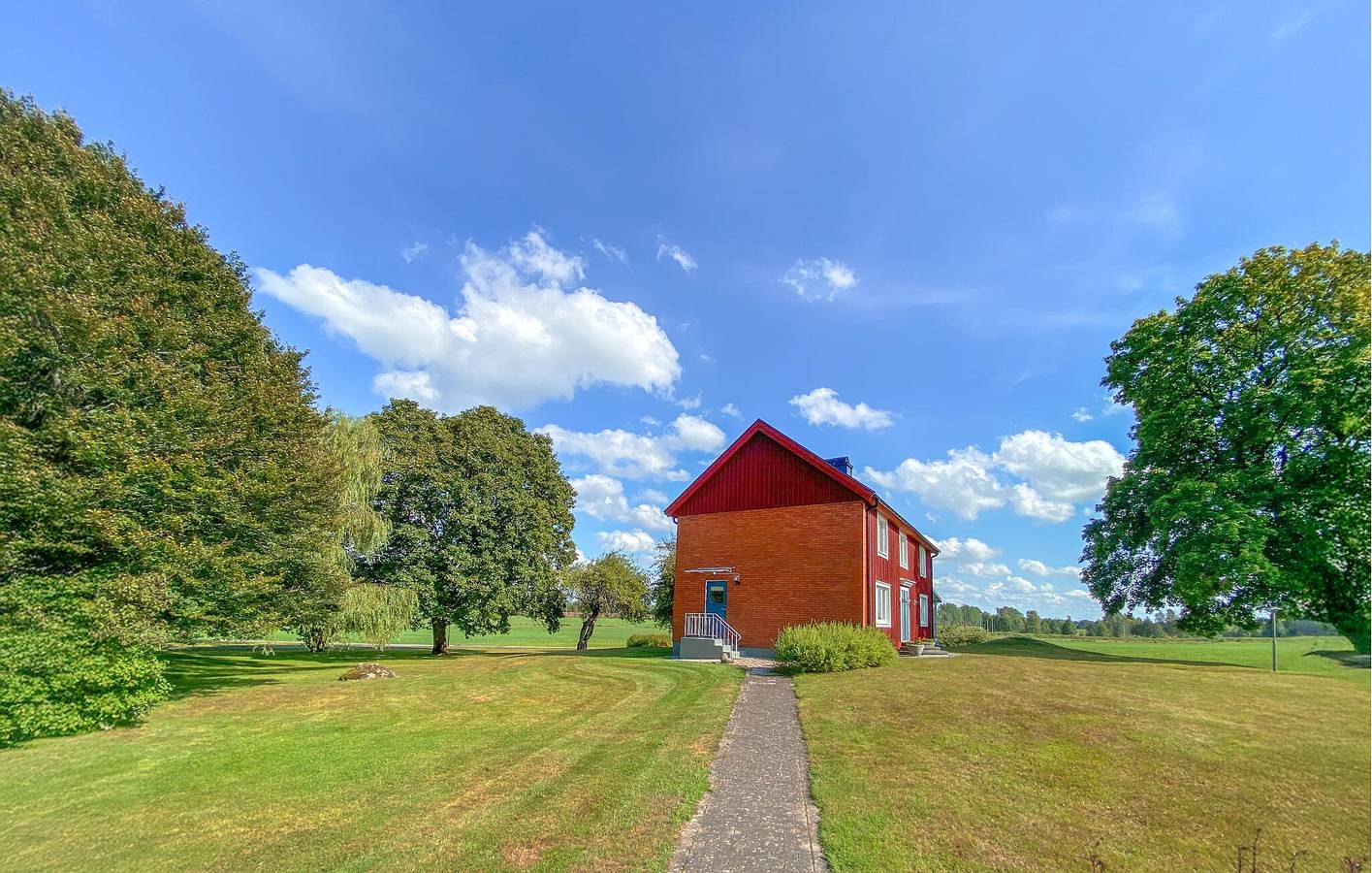 Ferienhaus für 4 Personen mit Garten in Kronoberg