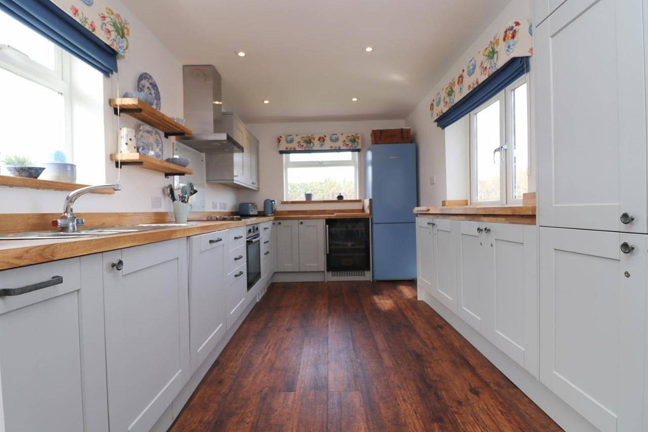 Five-Bedroom House in Trevone, Cornwall