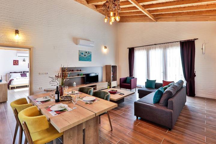 Villa pour 2 personnes, avec jardin et jacuzzi dans Province d'Antalya