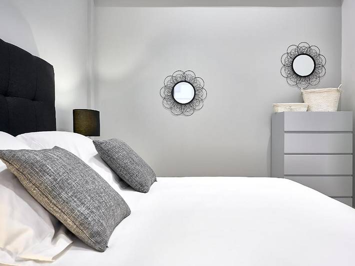 Apartamento vacacional entero, Palacio Jardines De Murillo Deluxe Apartments B.4 in Casco Antiguo, Sevilla