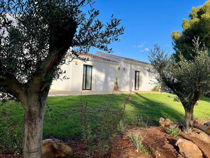 Chambre d’hôte pour 2 personnes, avec terrasse et piscine ainsi que vue et jardin à Jávea - 3