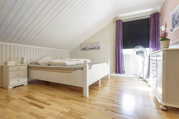 Villa für 10 Personen, mit Garten und Balkon auf den Lofoten - 2