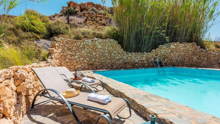 Casa rural para 6 personas, con jardín además de terraza y piscina en Níjar - 3