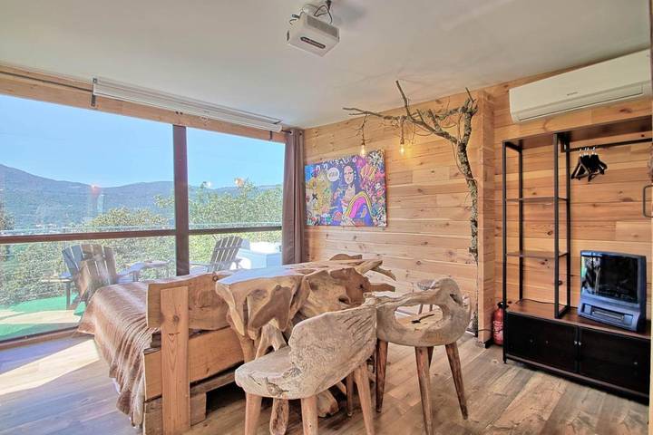 Tente pour 2 personnes, avec terrasse et jacuzzi