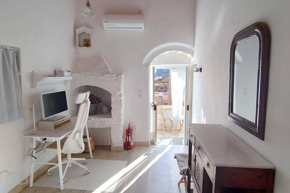Cycladic stone house, part of the Kimolos Castle in Kimolos Stadt, Milos