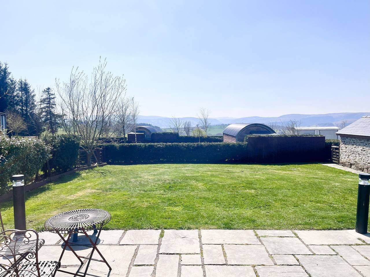 Mountain View Pod in Powys