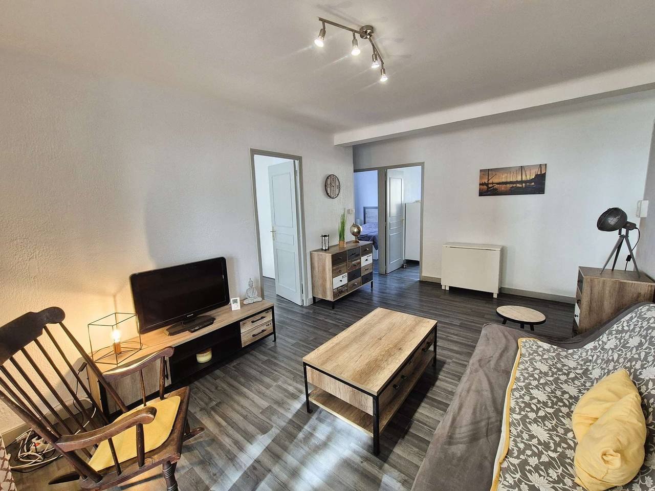 Appartement de vacances entier, Location vacances 3 chambres, vue mer, tout à pied in Les Sablettes, La Seyne-sur-Mer