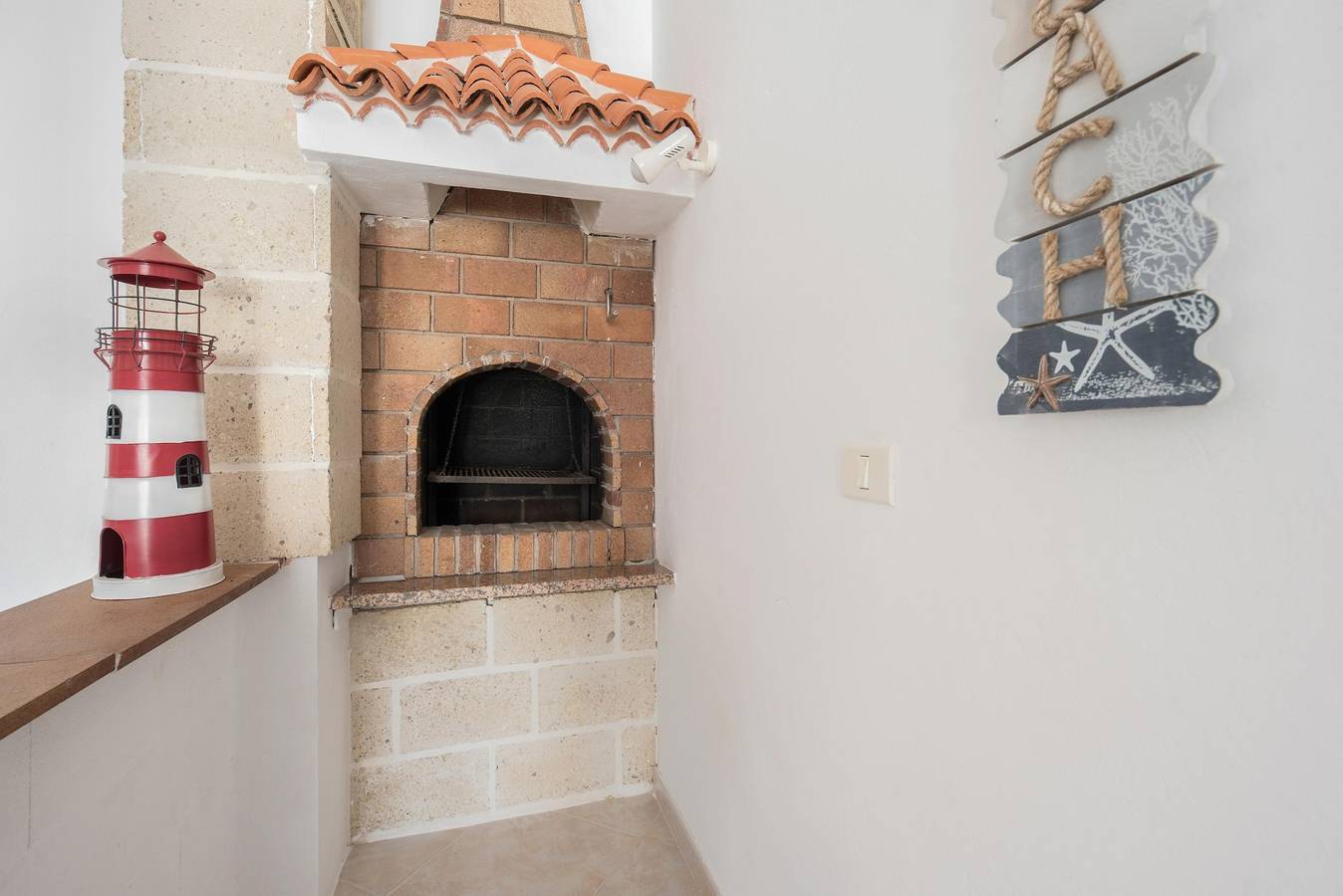 Maison de vacances "Casa Alba" avec vue sur la montagne, Wi-Fi, balcon et terrasse in Las Maretas, Arico