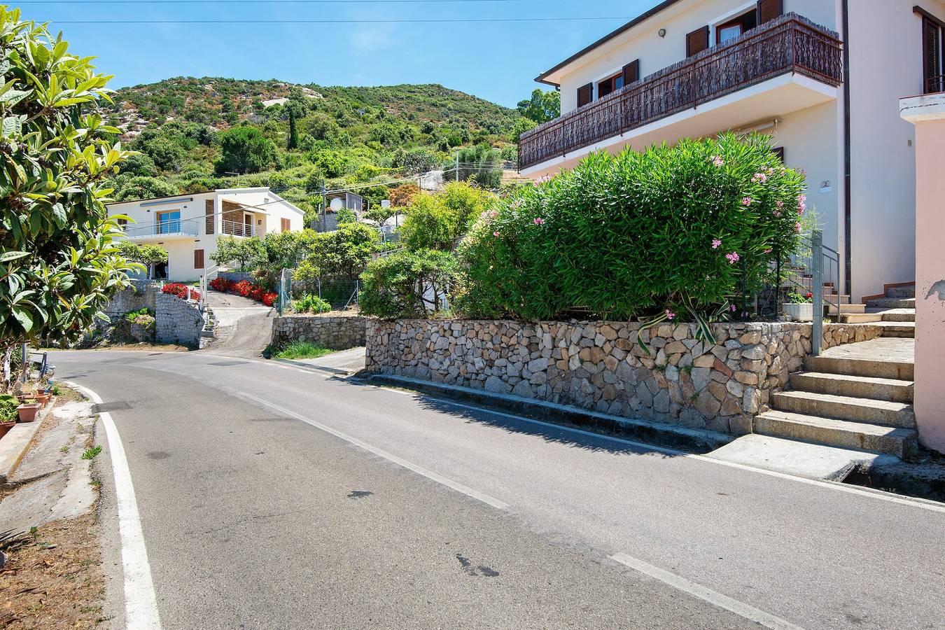 Appartement entier, Appartement « Casa La Rosa Dei Venti Trilocale » avec vue mer et terrasse privée in Colle d'Orano, Marciana
