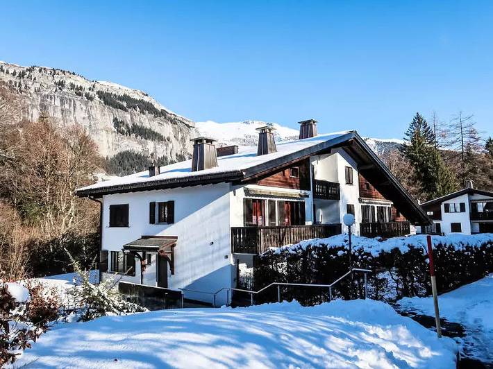 Ferienwohnung für 6 Personen, mit Balkon und Garten sowie Sauna in Flims Laax Falera