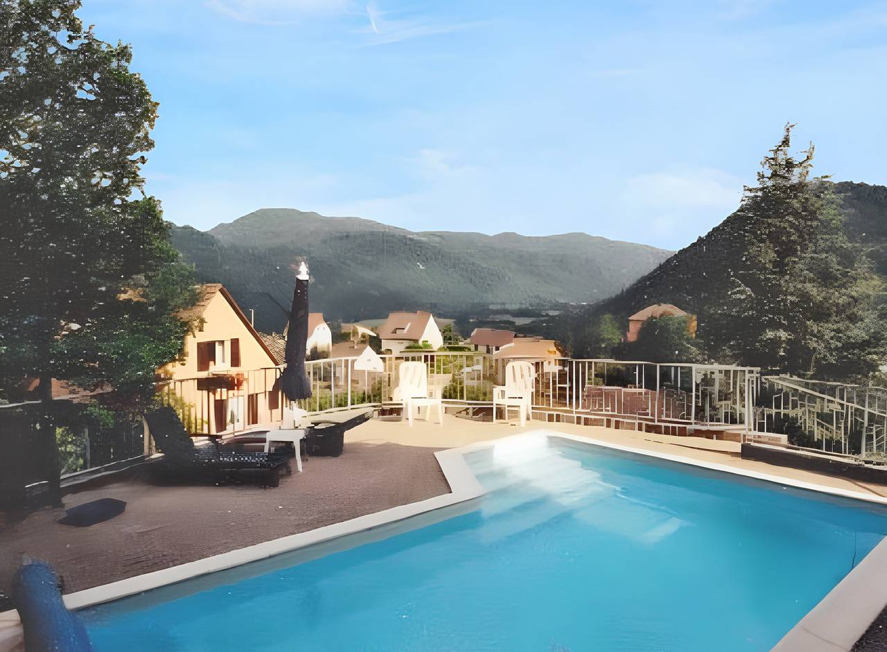 Ganze Wohnung, Bequemes Apartment in Oderen 68 qm mit Gemeinschaftspool in Oderen, Regionaler Naturpark Belchen der Vogesen