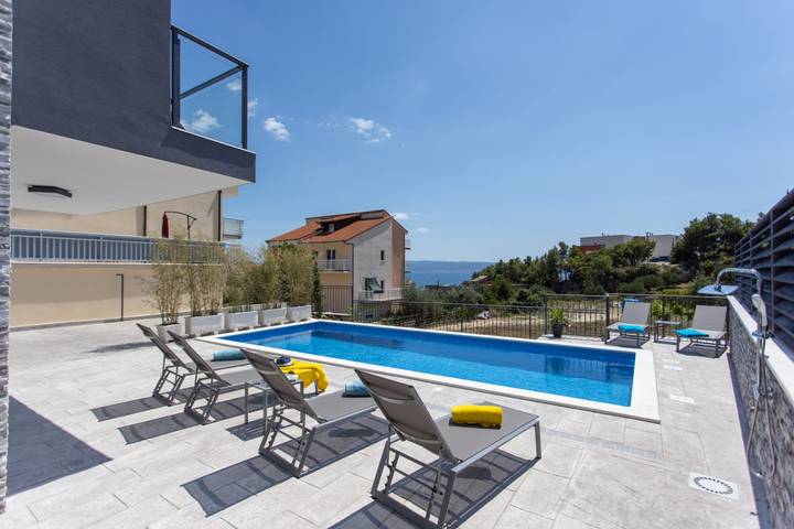 Chalet para 8 personas con balcón/terraza in Grljevac (Podstrana), Podstrana