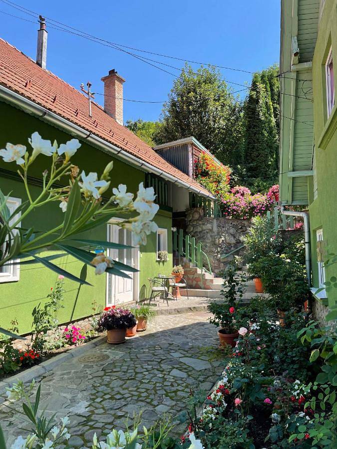 Maison d’hôte pour 4 personnes, avec terrasse, animaux acceptés