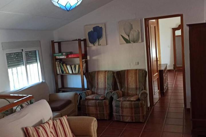 Location de vacances pour 10 personnes, avec piscine ainsi que terrasse et vue, animaux acceptés à Almodóvar del Río - 2