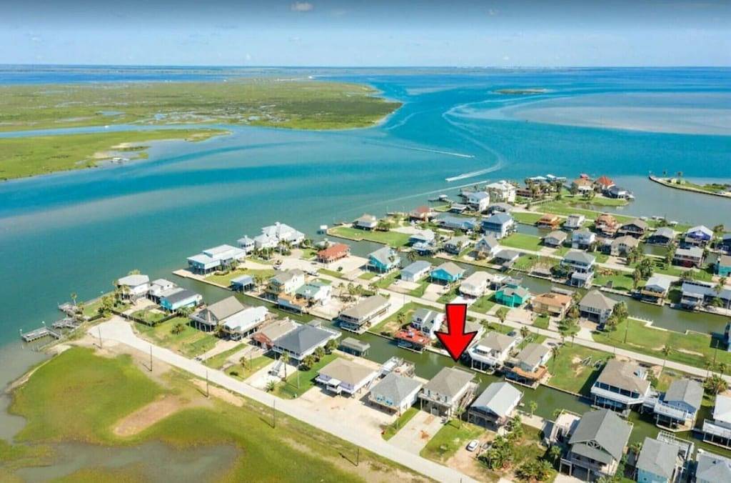 Reel Livin' Coastal Style in Brazoria County