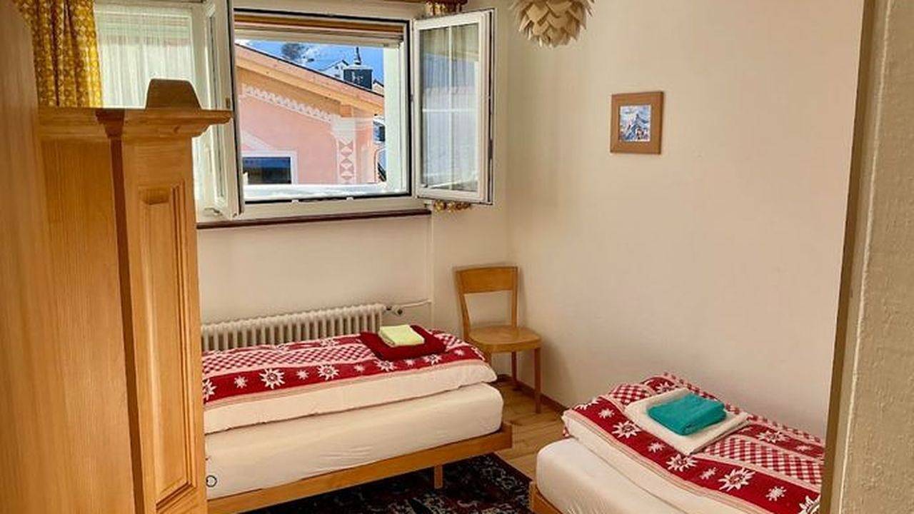 Ganze Ferienwohnung, Ferienwohnung für 4 Personen (52 m²) in Bivio in Surses, Oberhalbsteiner Alpen