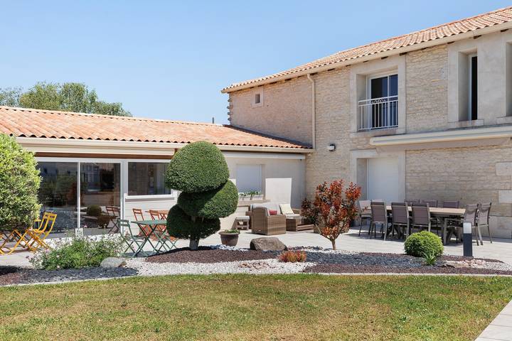 Ferienhaus für 6 Personen, mit Garten in Vienne