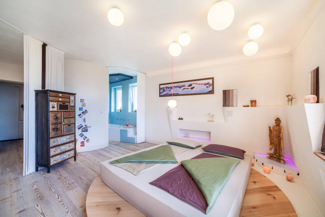 Ganzes Studio, Apartment Belvedere mit Bergblick, Gemeinschaftspool und Wlan in Kuens, Passeiertal