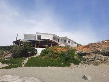 Hôtel pour 2 personnes, avec terrasse et vue dans Lendas