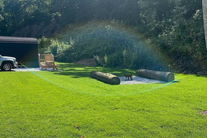 Disney Pod 7 (Pet free) -  a glamping pod that sleeps 2 guests  in 1 bedroom in Brecon Beacons