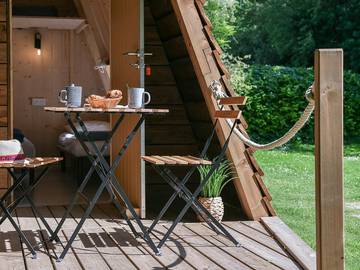 Camping voor 2 Personen in Saint-Genix-sur-Guiers, Savoie, Afbeelding 4